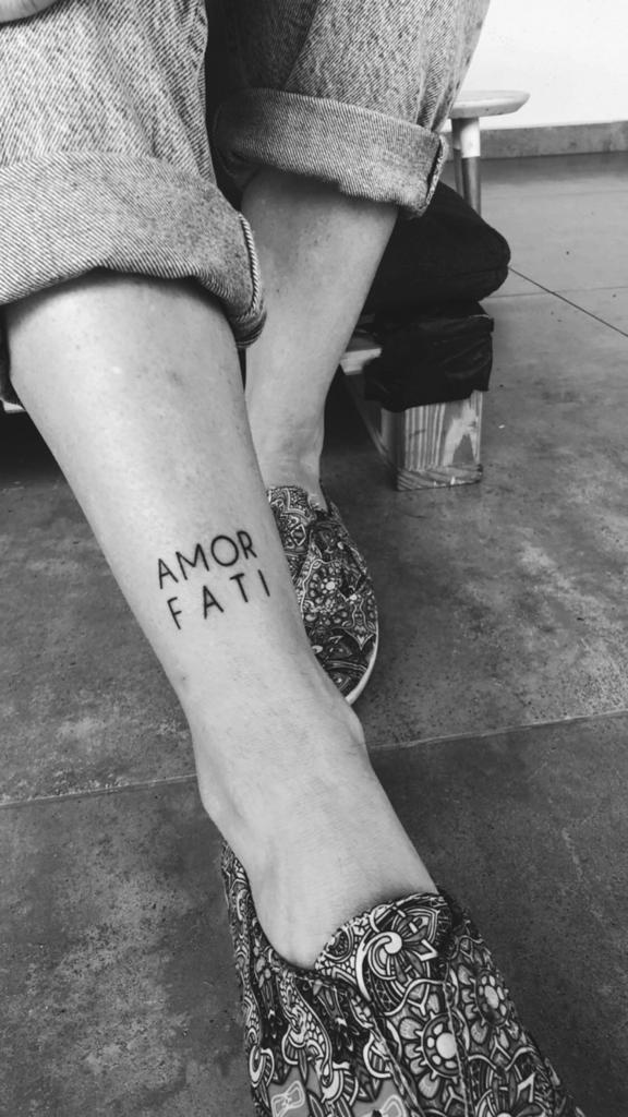 Amor Fati Tattoo Significado: Expressando a Filosofia Estoica na Pele